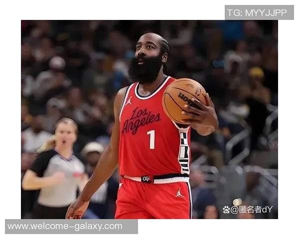 哈登带伤出战引争议卢指导强调尊重球员的比赛意愿